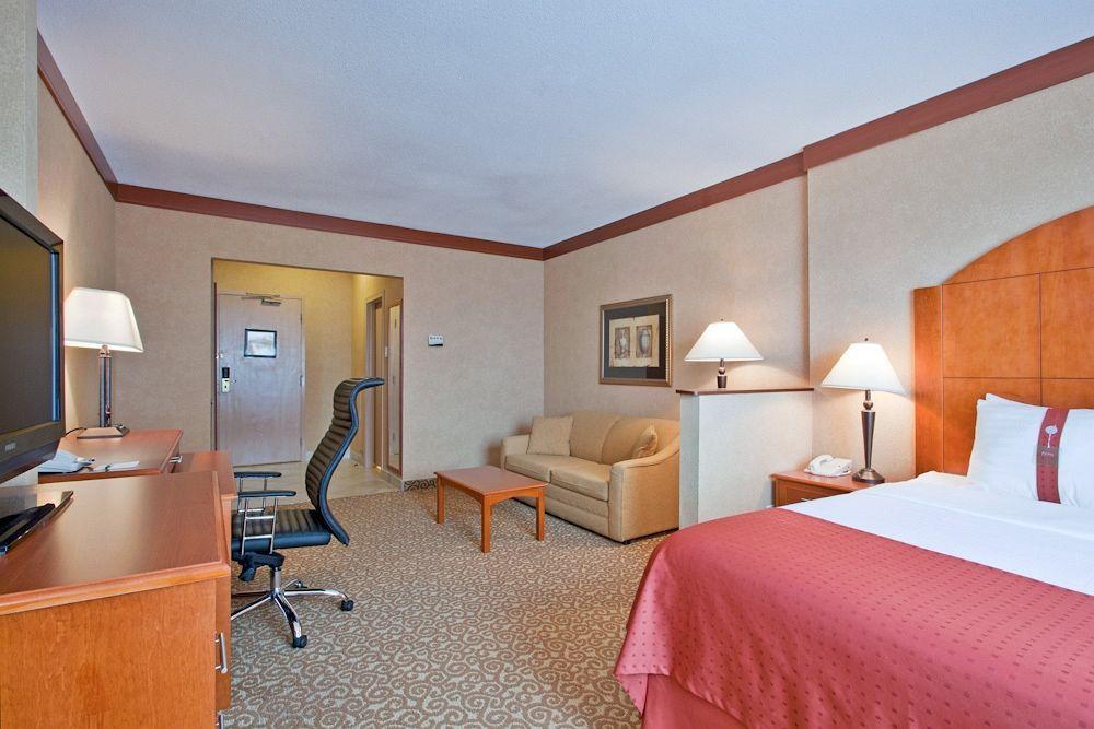 Holiday Inn Sudbury By Ihg Exterior photo