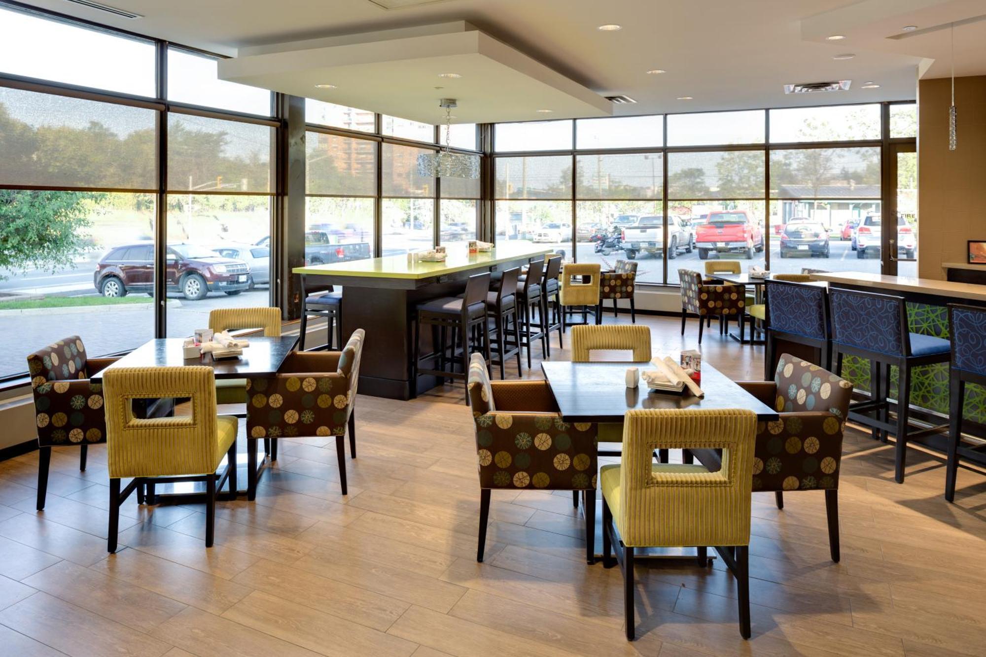 Holiday Inn Sudbury By Ihg Exterior photo