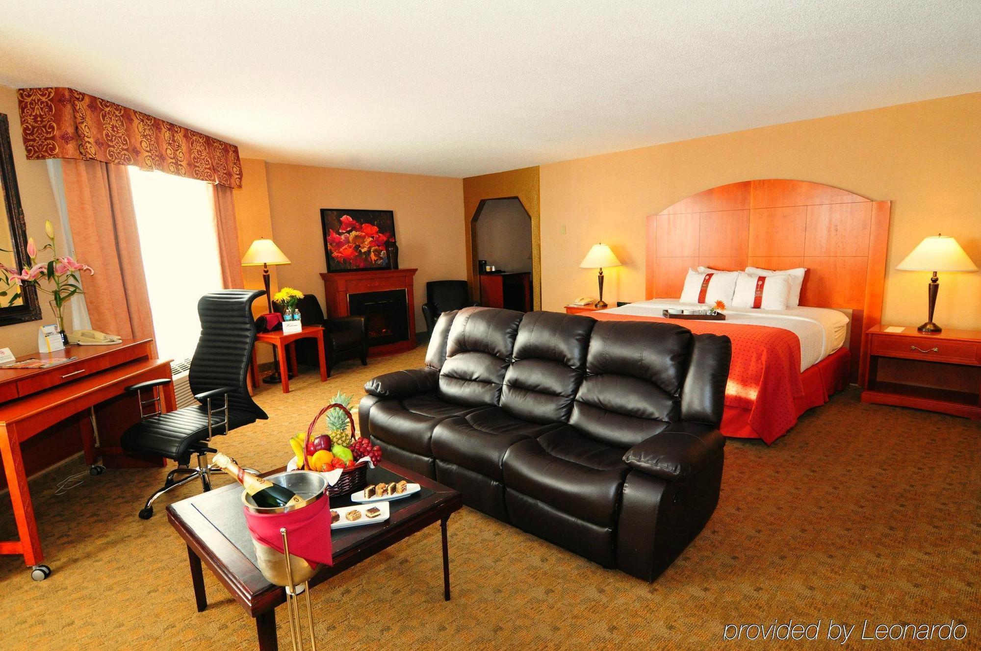 Holiday Inn Sudbury By Ihg Exterior photo